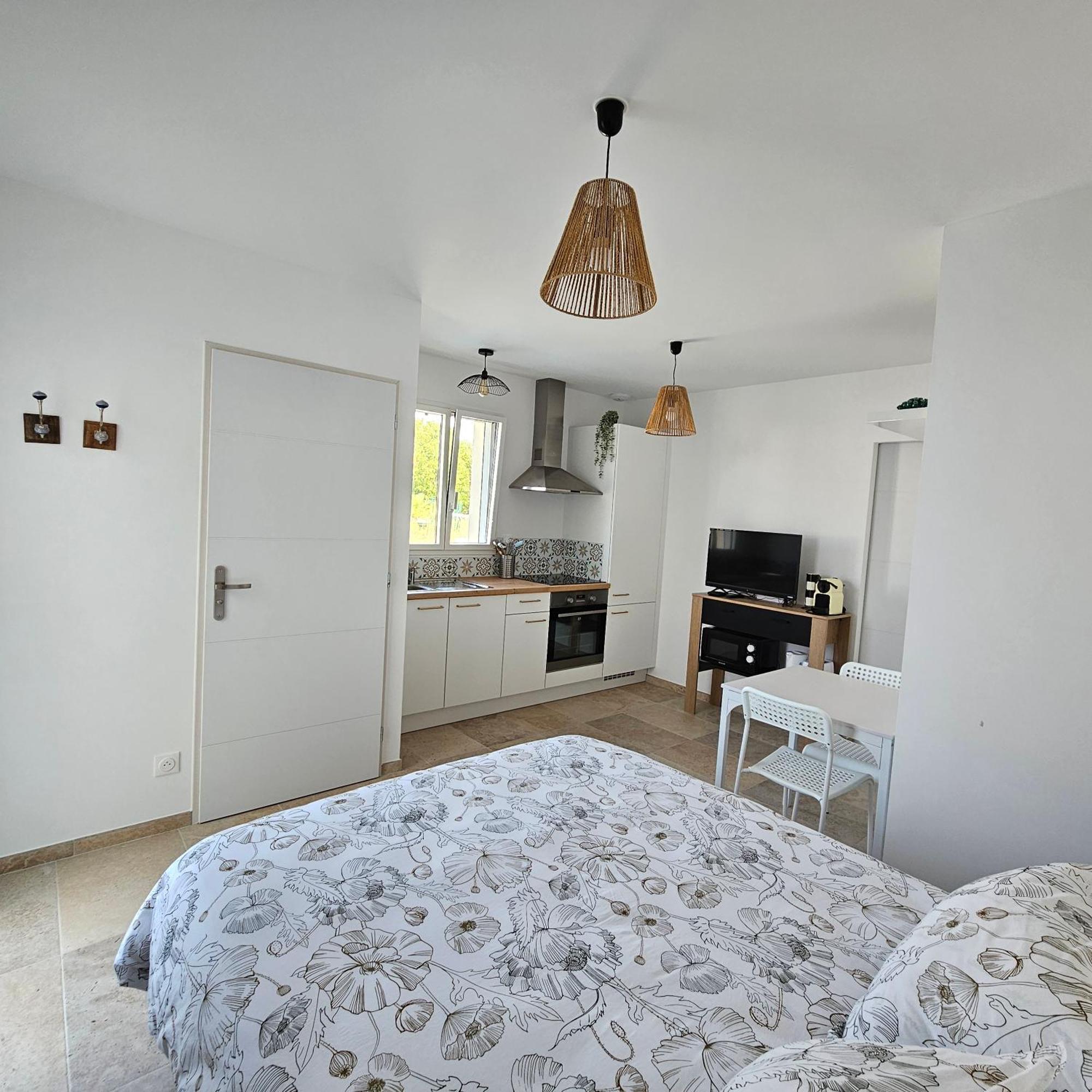 Studio Des Haras Châtelaillon-Plage Exteriör bild